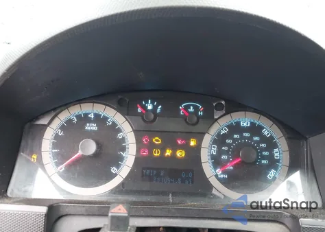 2010 Ford Escape Xlt z USA, uszkodzony, nr VIN 1FMCU9DG5AKC68511